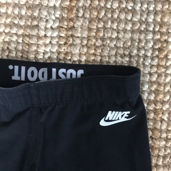 JUST DO IT. Nike Leggings - Picture 4 of 5